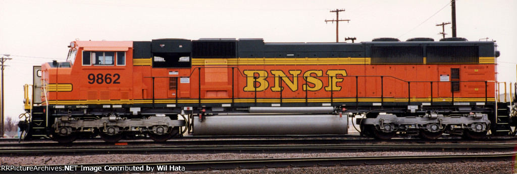 BNSF SD70MAC 9862